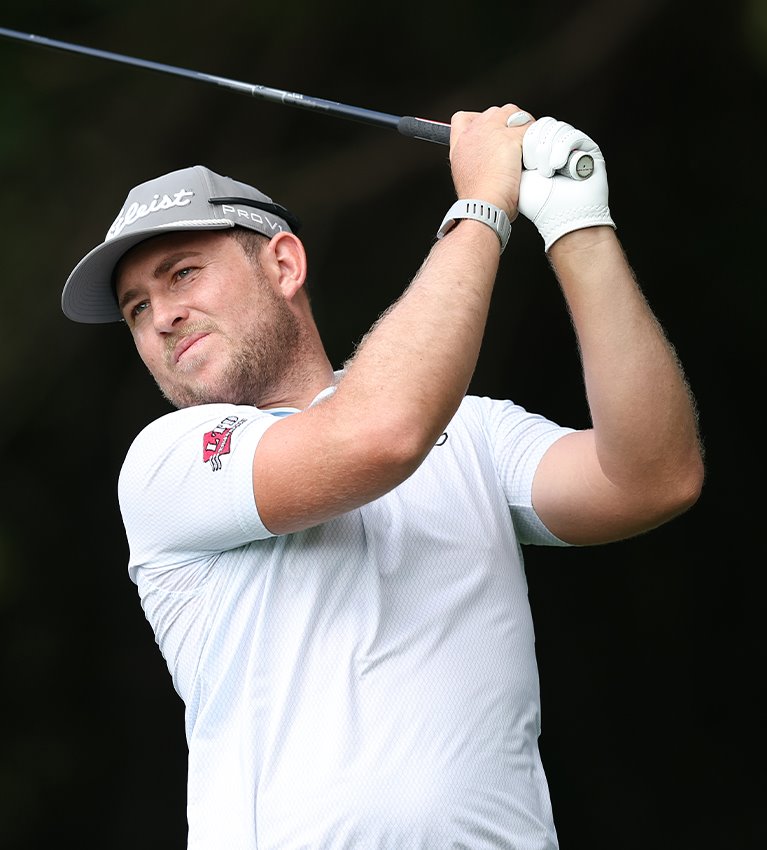 Burke, Chacarra lead chasing pack of former Alfred Dunhill Championship winners